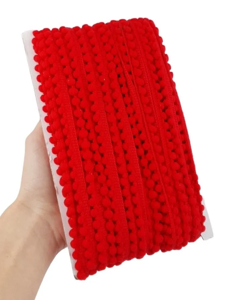 0145 POMPOM NYBC 10MM C25M 100%PES