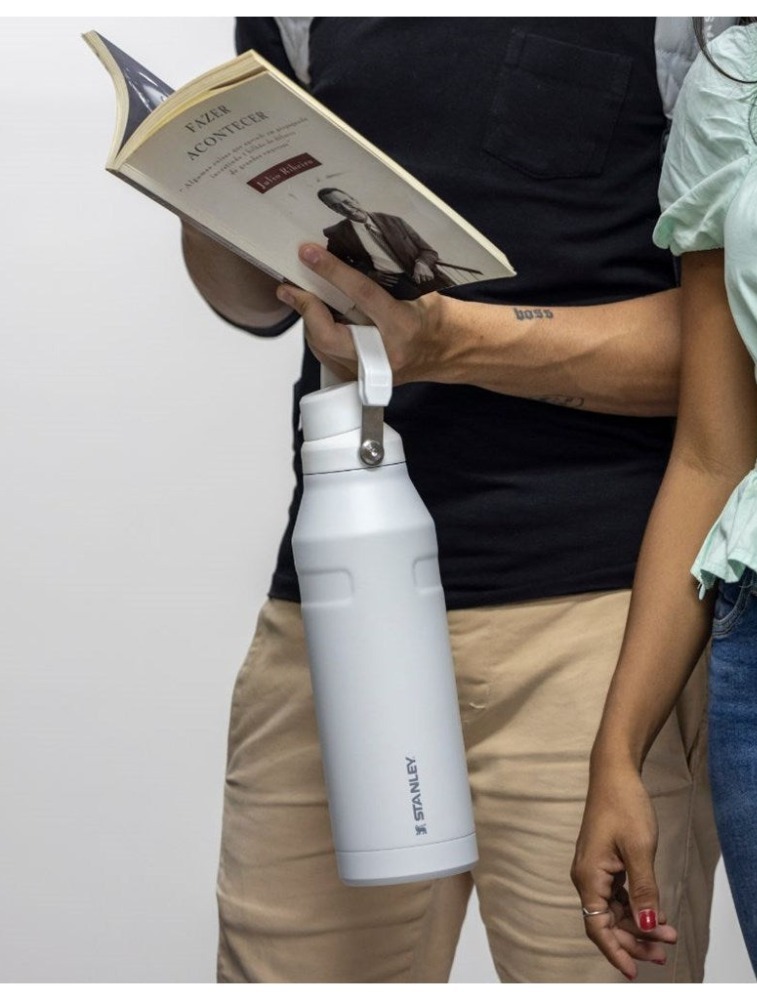 GARRAFA TERMICA AEROLIGHT FAST FLOW 1,1L POLAR STANLEY 08206