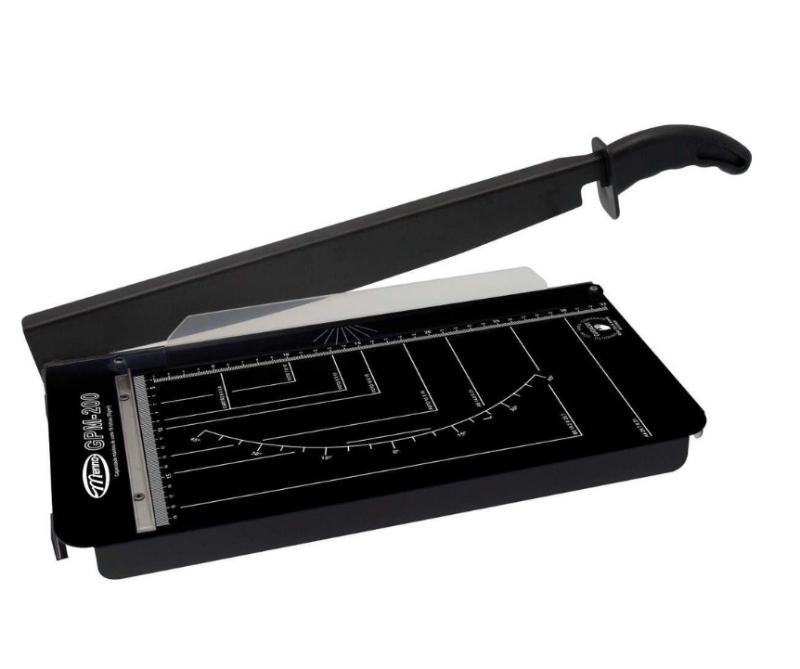 Guilhotina Faca Mesa 200 x 330mm 15Fls Menno