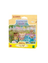 Amigos do Jardim da Infância: Diversão na Piscina - Sylvanian Families