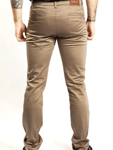 CALÇA SARJA CHINO BEGE